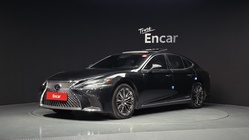 Lexus LS 2018