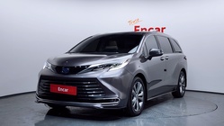 Toyota Sienna 2024