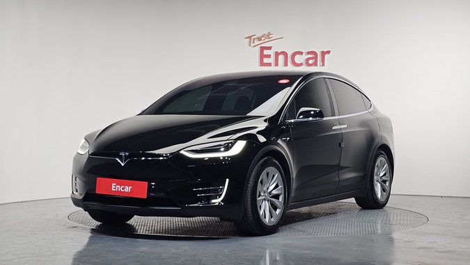Tesla Model X 2018