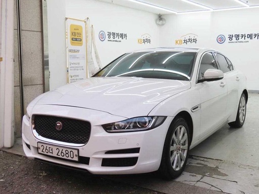 Jaguar XE 2017
