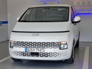 Hyundai Staria 2023
