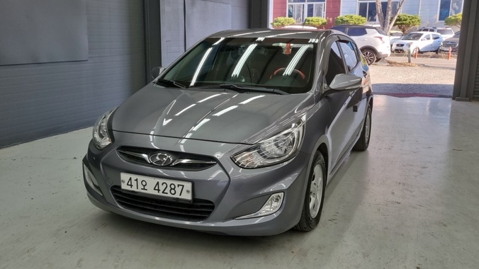 Hyundai Accent 2014
