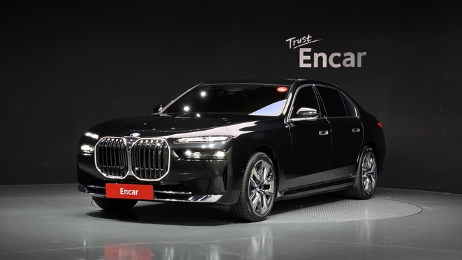 BMW i7 2022