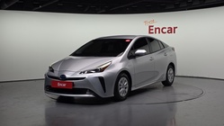 Toyota Prius 2021