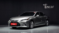 Lexus ES 2024
