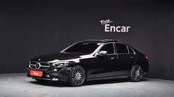 Mercedes-Benz C-Class 2024