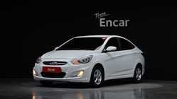 Hyundai Accent 2013