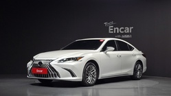 Lexus ES 2025