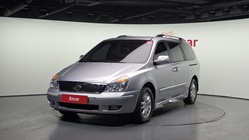 Kia Canival 2011
