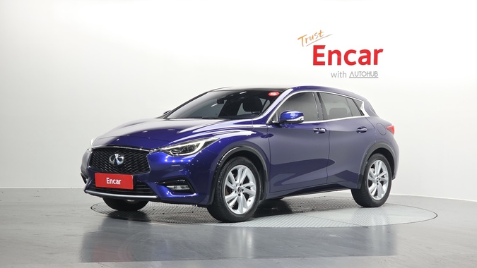 Infiniti Q30 2019