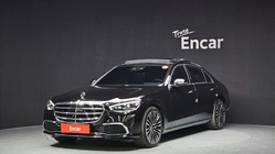 Mercedes-Benz S-Class 2023