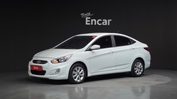 Hyundai Accent 2015