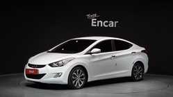 Hyundai Avante 2013