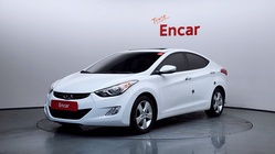 Hyundai Avante 2011