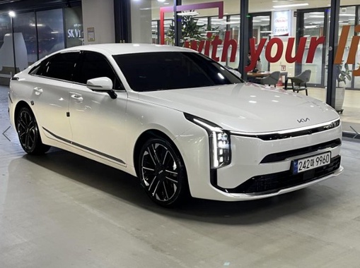 Kia K8 2025