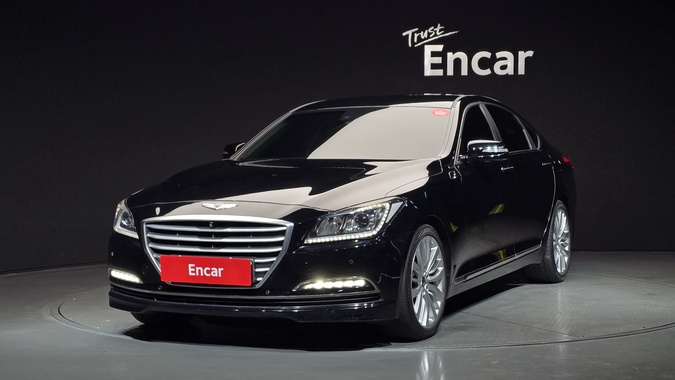 Hyundai Genesis 2015