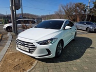 Hyundai Avante 2016