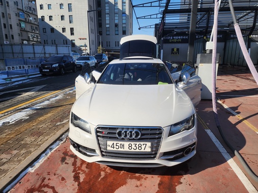 Audi S7 2013
