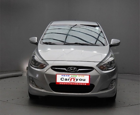 Hyundai Accent 2011