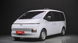 Hyundai Staria 2023