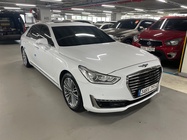 Genesis EQ900 2017