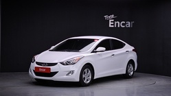 Hyundai Avante 2013