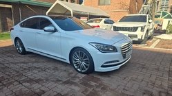Hyundai Genesis 2016