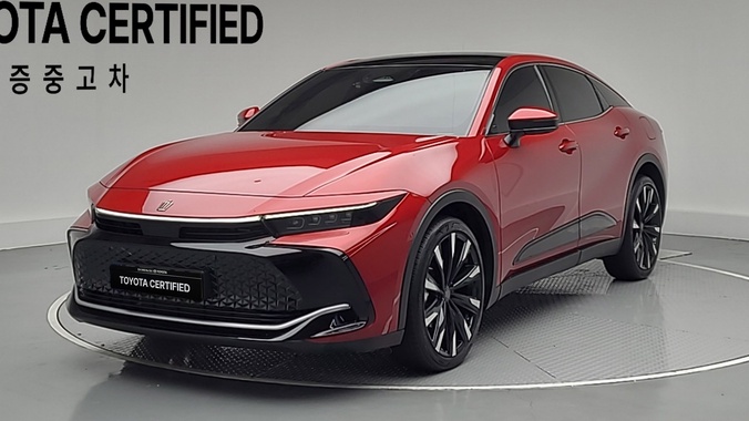 Toyota Crown 2023