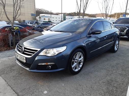 Volkswagen CC 2011