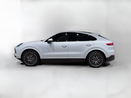 Porsche Cayenne 2021