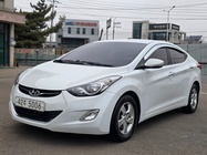 Hyundai Avante 2011