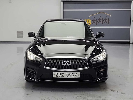 Infiniti Q50 2015
