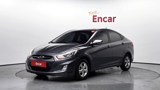 Hyundai Accent 2012