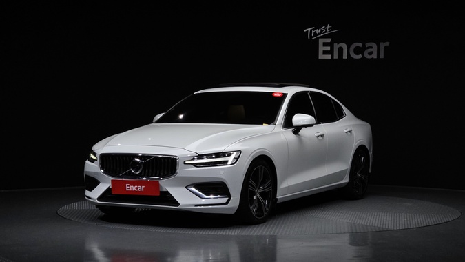 Volvo S60 2021