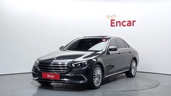 Mercedes-Benz E-Class 2022