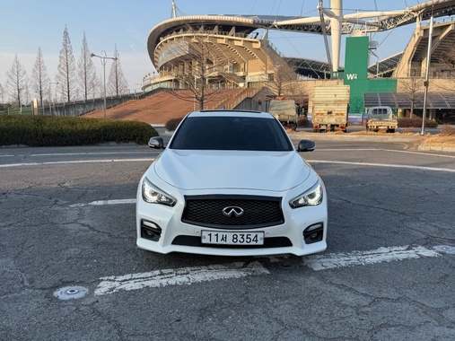 Infiniti Q50 2015