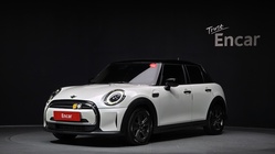 MINI Cooper 2023