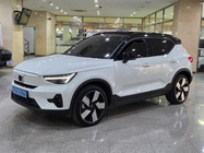 Volvo XC40 2024