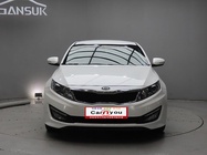 Kia K5 2011
