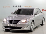 Hyundai Genesis 2012