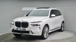 BMW X7 2023