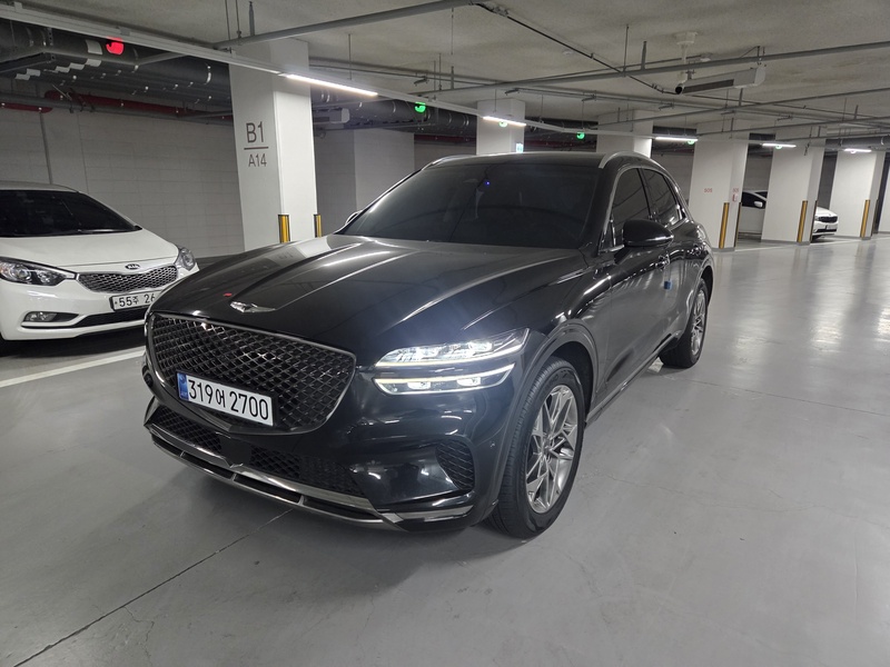 Genesis GV70
