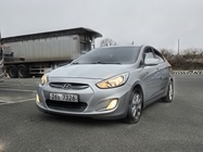 Hyundai Accent 2015