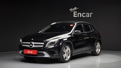 Mercedes-Benz GLA-Class 2015