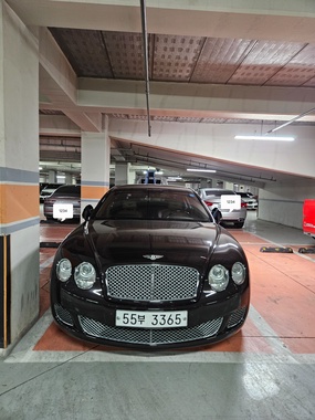 Bentley Flying Spur 2011