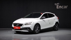 Volvo V40 2018