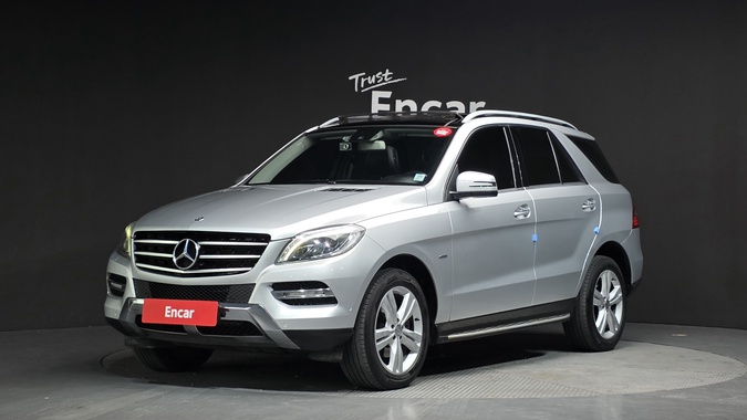 Mercedes-Benz M-Class 2012