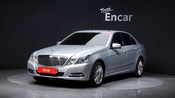 Mercedes-Benz E-Class 2010