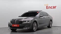 BMW 7 Series 2021