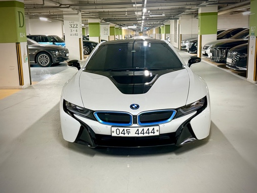 BMW i8 2016